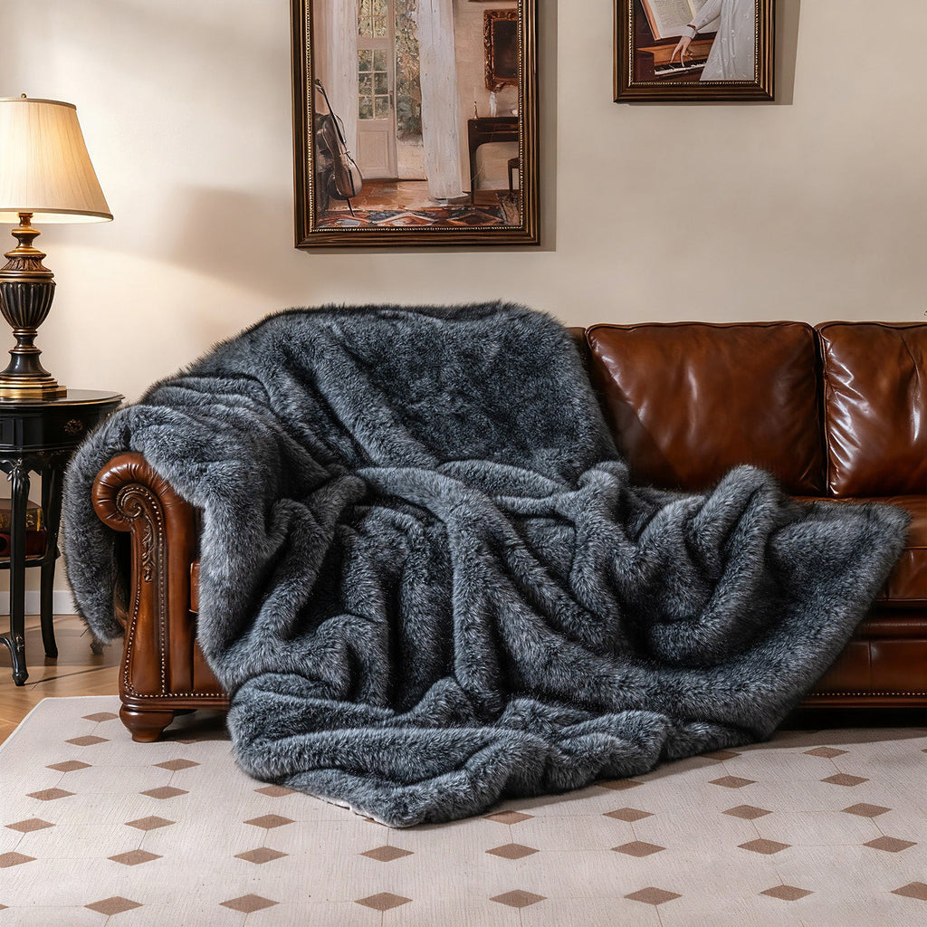 740GSM Soft Plush Fuzzy Luxury Faux Wolf Fur Blanket for Sofa-Gray