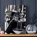 Modern Luxury Fashion Black White Art Heels Champagne Retro Poster Sticky Wall Art Printing Waterproof Home Living Bed Room Bar